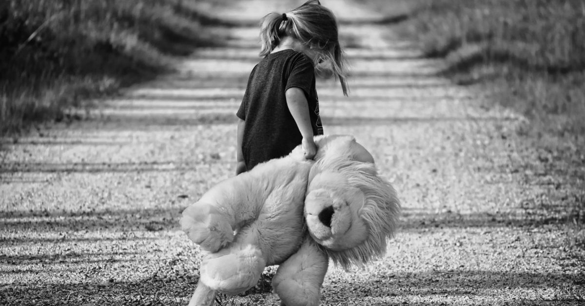 child playing lonely